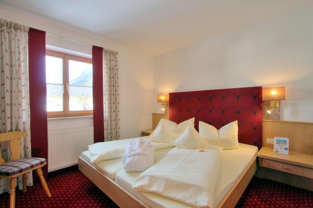 Landhotel Berghof Bad Hindelang Quarto foto